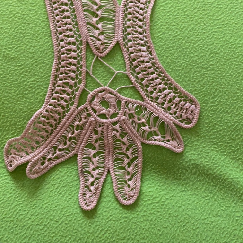 Vintage doily - Picture 3 of 3